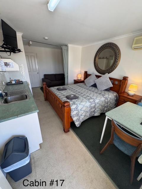 Warrego Motel Charleville Exterior foto