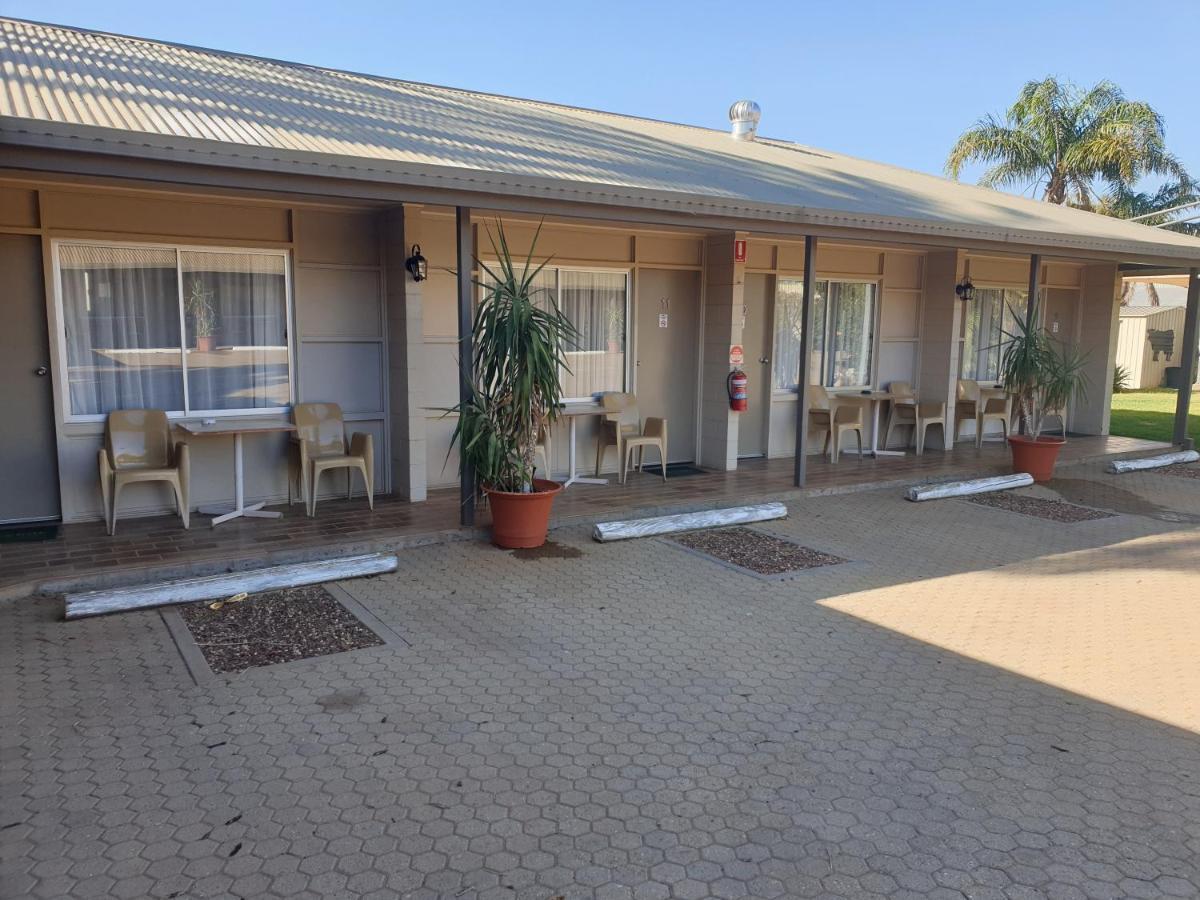 Warrego Motel Charleville Exterior foto