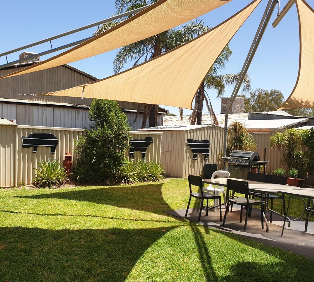 Warrego Motel Charleville Exterior foto